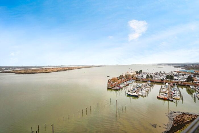 1 Bedroom Apartment For Sale In Pegasus Way, Gillingham, ME7