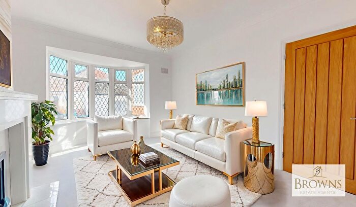 2 Bedroom Semi Detached Bungalow For Sale In Sunniside Drive, South Shields, NE34