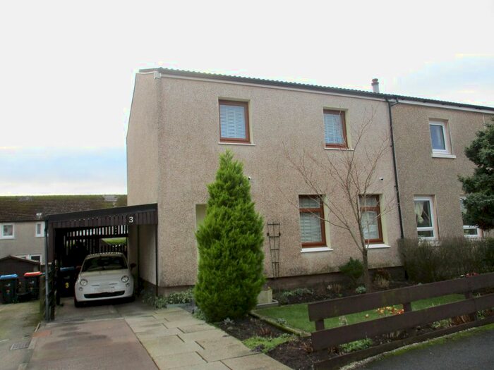 3 Bedroom Semi-Detached House For Sale In Glenholm Avenue, Kirkpatrick Fleming, DG11