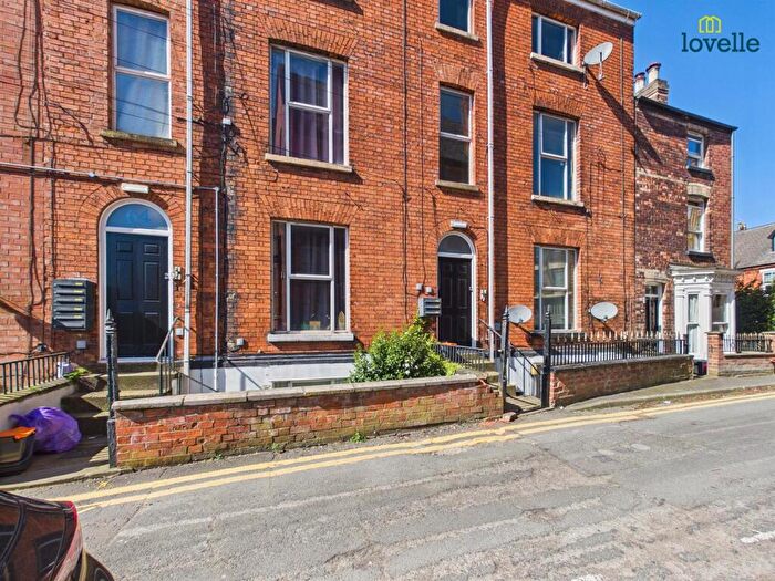 1 Bedroom House To Rent In The Park, Lincoln, LN1