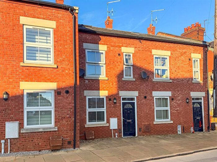 3 Bedroom Terraced House For Sale In Adnitt Road, Abington, Northampton, NN1