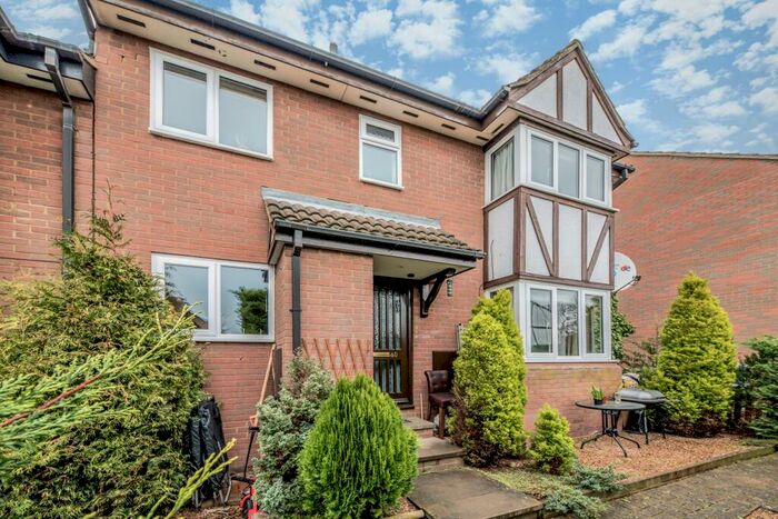 2 Bedroom Terraced House To Rent In Queensbury Close, Bedford, MK40