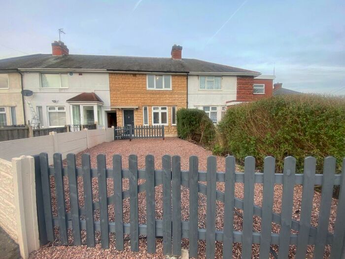 3 Bedroom House To Rent In Chingford Road, Birmingham., B44