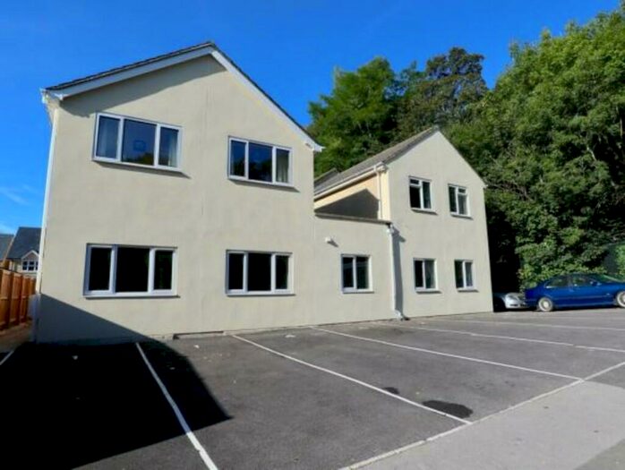 2 Bedroom Ground Maisonette To Rent In Westwells Road, Hawthorn, Corsham, SN13