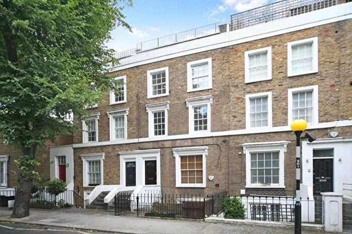 2 Bedroom Flat To Rent In St. Anns Road, London, W11