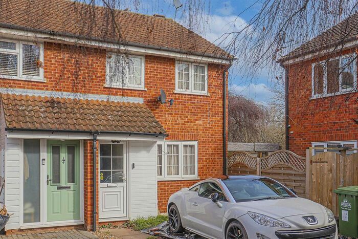 3 Bedroom End Of Terrace House To Rent In Landau Way, Broxbourne, EN10