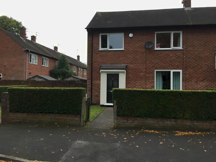 3 Bedroom Semi-Detached House To Rent In Leacroft Road, Chorlton Cum Hardy, Manchester, M21