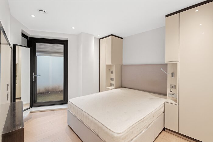 2 Bedroom Flat To Rent In Seven Sisters Road, London, N7