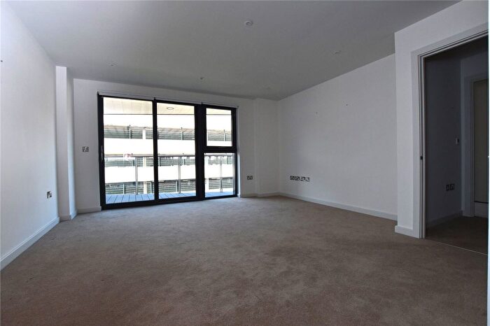 1 Bedroom Flat For Sale In Paul Street, Taunton, Somerset, TA1