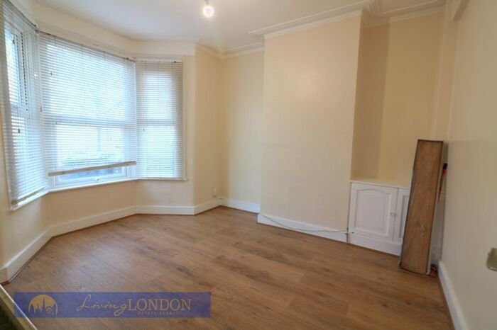 4 Bedroom Terraced House To Rent In Forest Road, London, N9