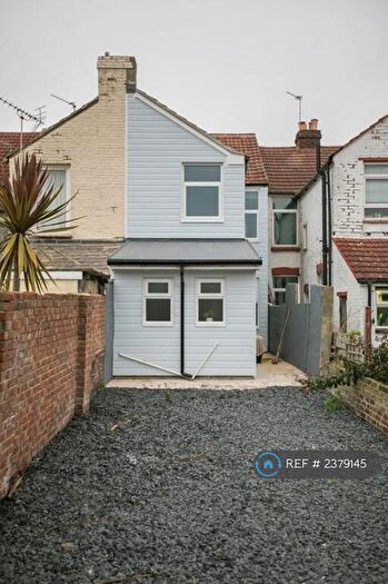 4 Bedroom Terraced House To Rent In Ranelagh Road, Portsmouth, PO2