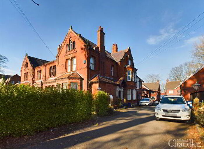 2 Bedroom Apartments For Sale In Apt Moyallon Gardens, Annadale Avenue, Belfast, BT7