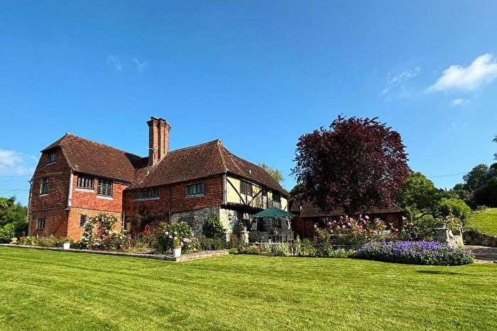 5 Bedroom Detached House For Sale In Wierton Hill, Boughton Monchelsea, Kent, ME17