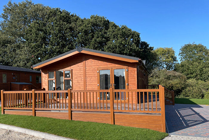 2 Bedroom Lodge For Sale In Two Bed Kingston Serenity (), Homestead Lake Country Park, Thorpe Road, Weeley, Essex, CO16