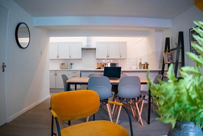 7 Bedroom Flat To Rent In Monson Street, Lincoln, LN5