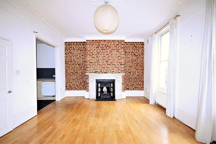 2 Bedroom Flat To Rent In Mildmay Grove South, N1