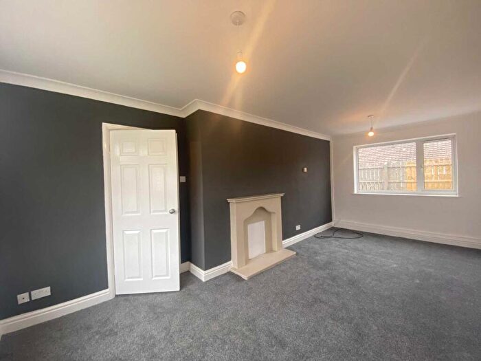 3 Bedroom Semi-Detached House To Rent In Crystal Close, Chilton, DL17