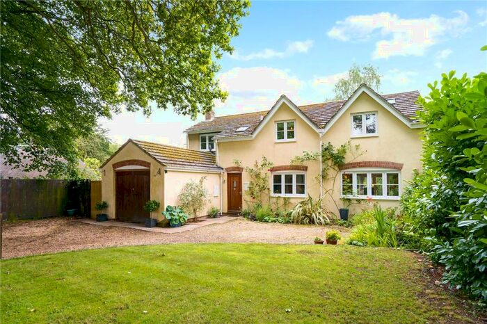 4 Bedroom Detached House For Sale In Sambourn Lane, Hatherden, Andover, Hampshire, SP11