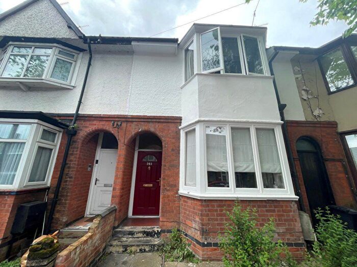 5 Bedroom Terraced House To Rent In Fosse Road South, Leicester, LE3