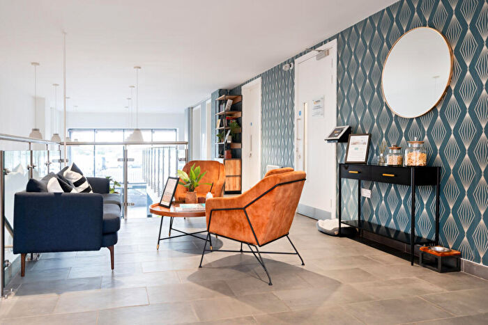 1 Bedroom Flat To Rent In Oxbow, Stephenson House, M5