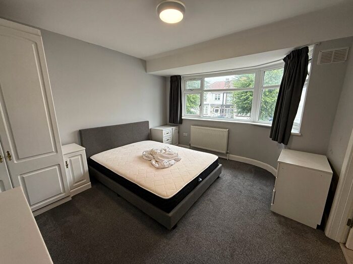 1 Bedroom Detached House To Rent In Harrowdene Road, North Wembley, HA0