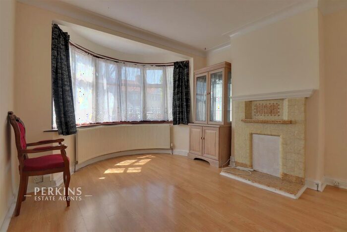 3 Bedroom Terraced House To Rent In Keble Close, Northolt, UB5
