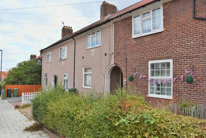 2 Bedroom Terraced House To Rent In Durham Hill, Downham, Bromley, BR1