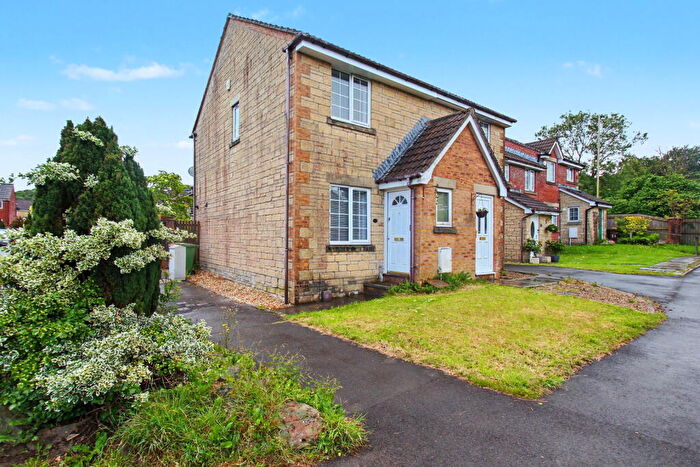 2 Bedroom Semi Detached House For Sale In Cwrt Nant Y Felin, Caerphilly, CF83