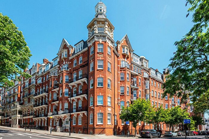 4 Bedroom Flat For Sale In Campden Hill Court, Campden Hill Road, London, W8