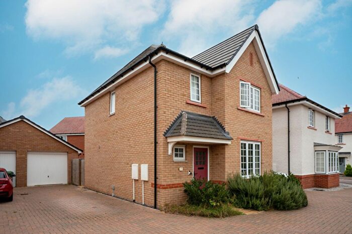 3 Bedroom Property For Sale In Folly Road, Swavesey, CB24