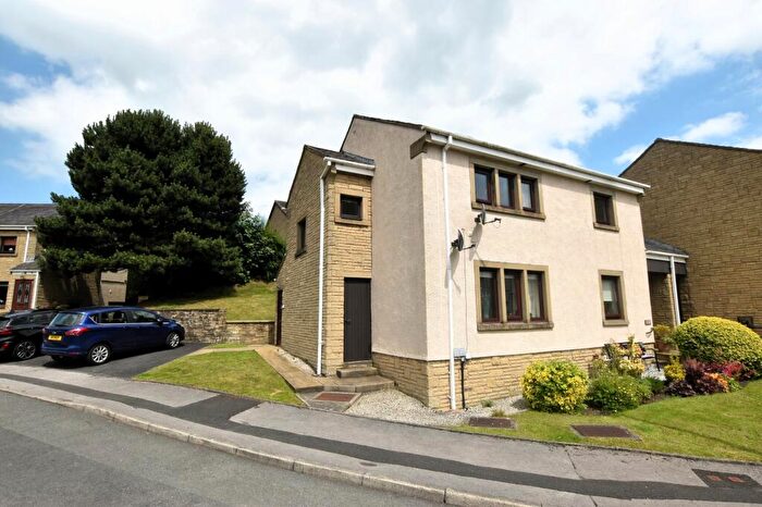 2 Bedroom Flat To Rent In Manorfields, Whalley, BB7