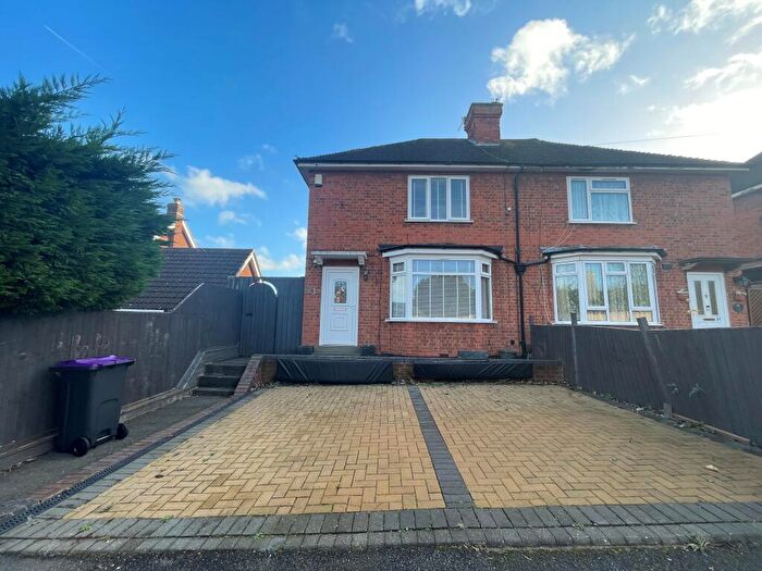 3 Bedroom Semi-Detached House To Rent In Hallfields, Edwalton, NG12