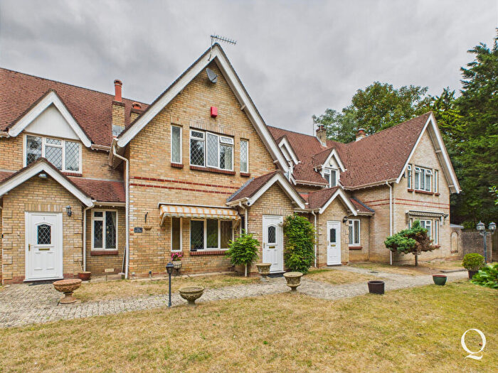 2 Bedroom Cottage For Sale In Hurlingham Mews, Manor Road, East Cliff, Bournemouth, BH1