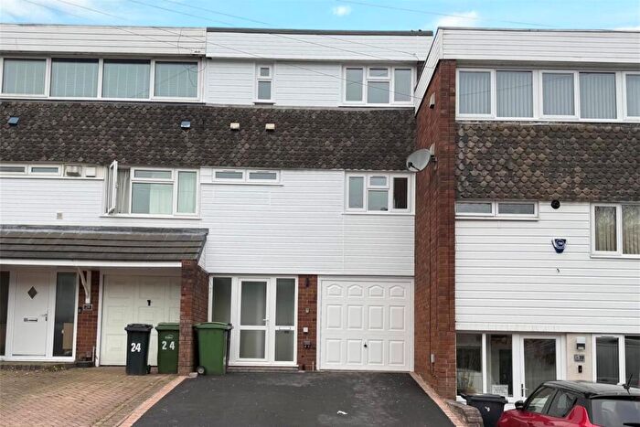 4 Bedroom Town House For Sale In Mayfield Road, Halesowen, B62