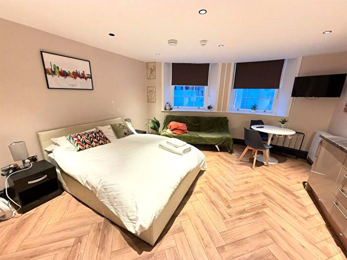 Studio To Rent In Belvedere Terrace, Brighton, BN1