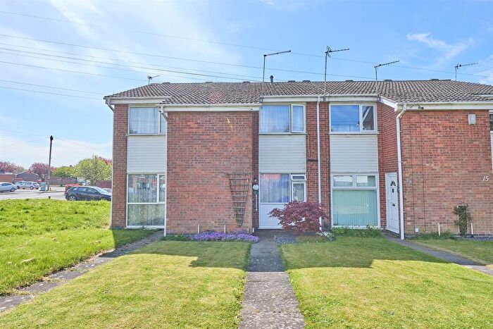 2 Bedroom Town House For Sale In Clifton Way, Hinckley, LE10