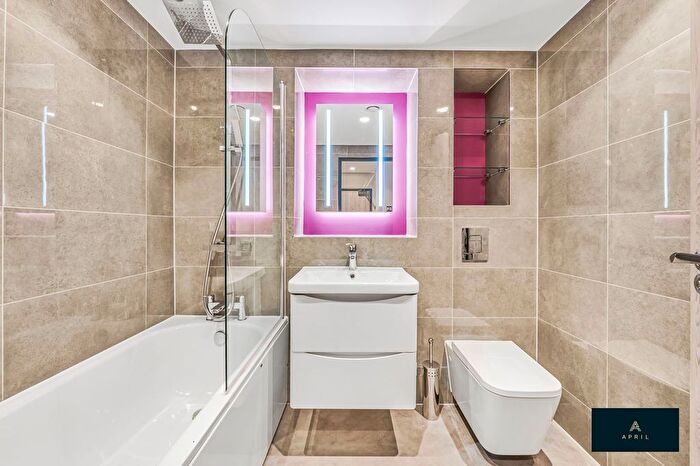 2 Bedroom Flat To Rent In Harrow Road, London, E11