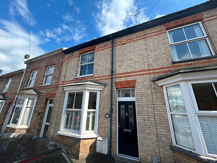 2 Bedroom Property To Rent In Viney Street, Taunton, TA1