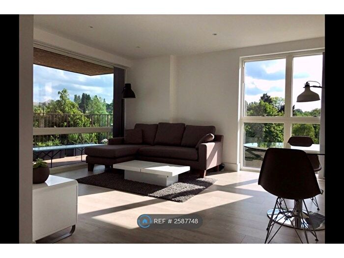 2 Bedroom Flat To Rent In Abbotsford Court, London, NW10