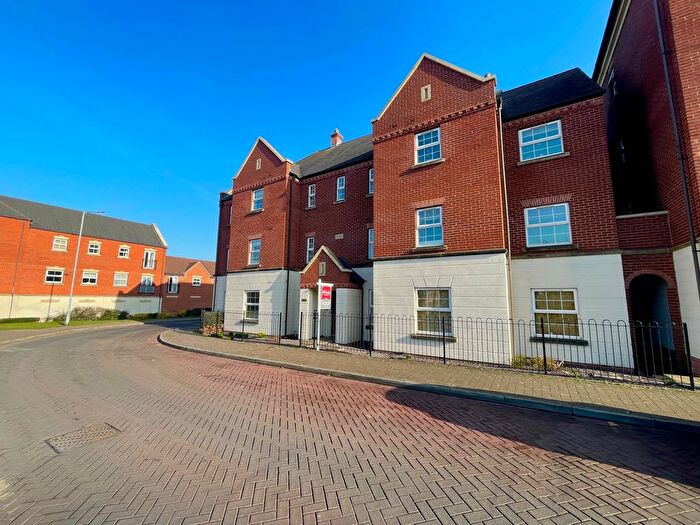 2 Bedroom Property To Rent In Harleston House, Lichfield, WS13