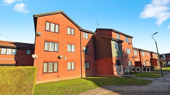 2 Bedroom Flat To Rent In Halifield Drive, Belvedere, DA17