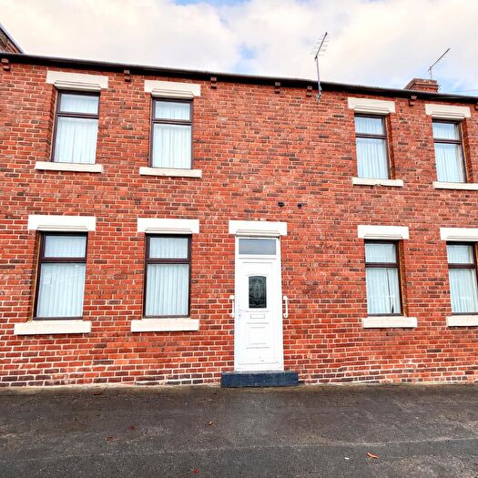4 Bedroom End Of Terrace House For Sale In The Terrace, Front Street, Shotton, DH6