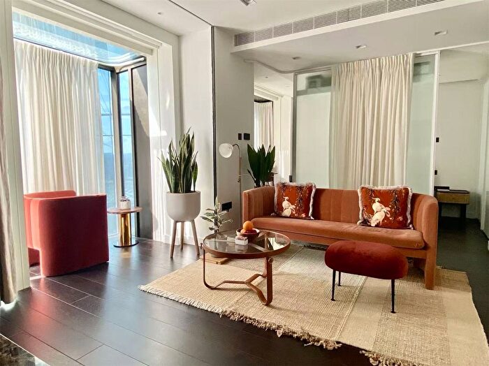 1 Bedroom Flat To Rent In Casson Square, London, SE1