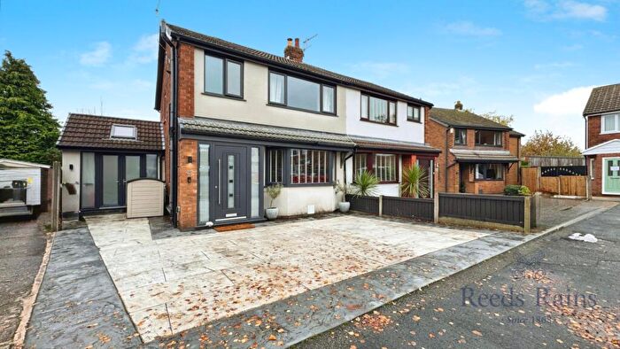 4 Bedroom Semi Detached House For Sale In Bournesfield, Hoghton, Preston, Lancashire, PR5