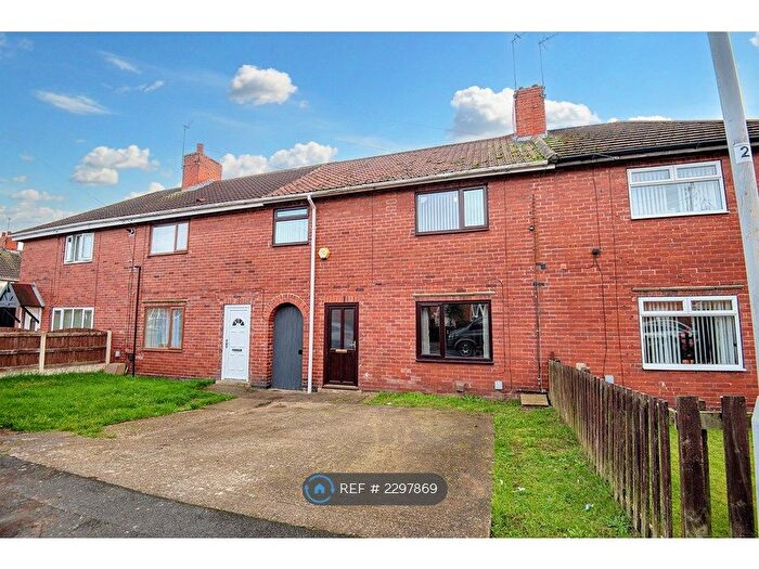 3 Bedroom Terraced House To Rent In Dorman Avenue, Upton, Pontefract, WF9