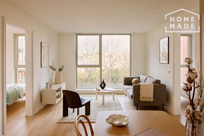 2 Bedroom Flat To Rent In PLATFORM_ In Edinburgh, EH6