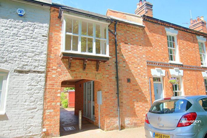 1 Bedroom Terraced House To Rent In Horsefair Green, Stony Stratford, MK11