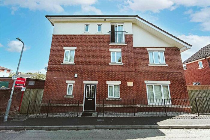 2 Bedroom Apartment For Sale In Chapel Gardens, Liverpool, Merseyside, L5