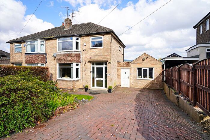 3 Bedroom Semi Detached House For Sale In Wollaton Road, Sheffield, S17