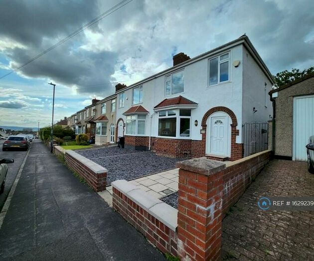3 Bedroom Semi-Detached House To Rent In Elton Road, Bristol, BS15